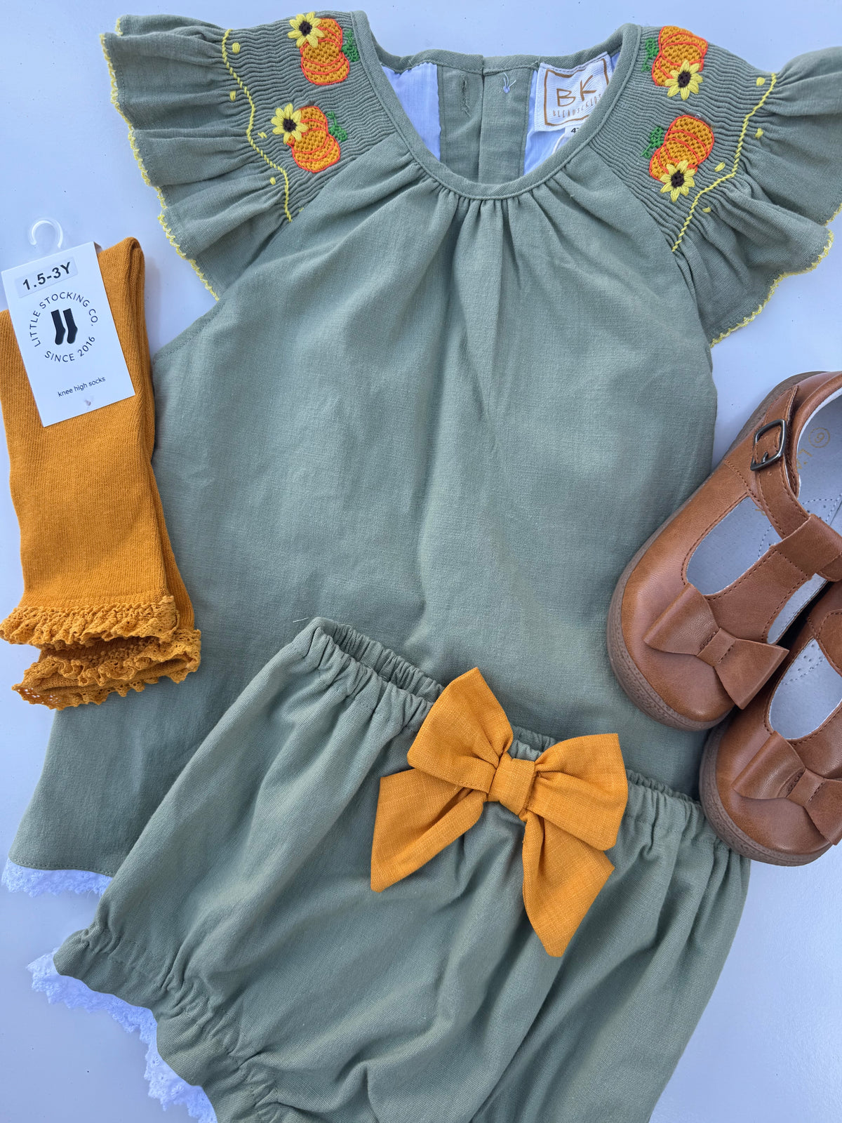 Classy Pumpkins: Girl Diaper Set