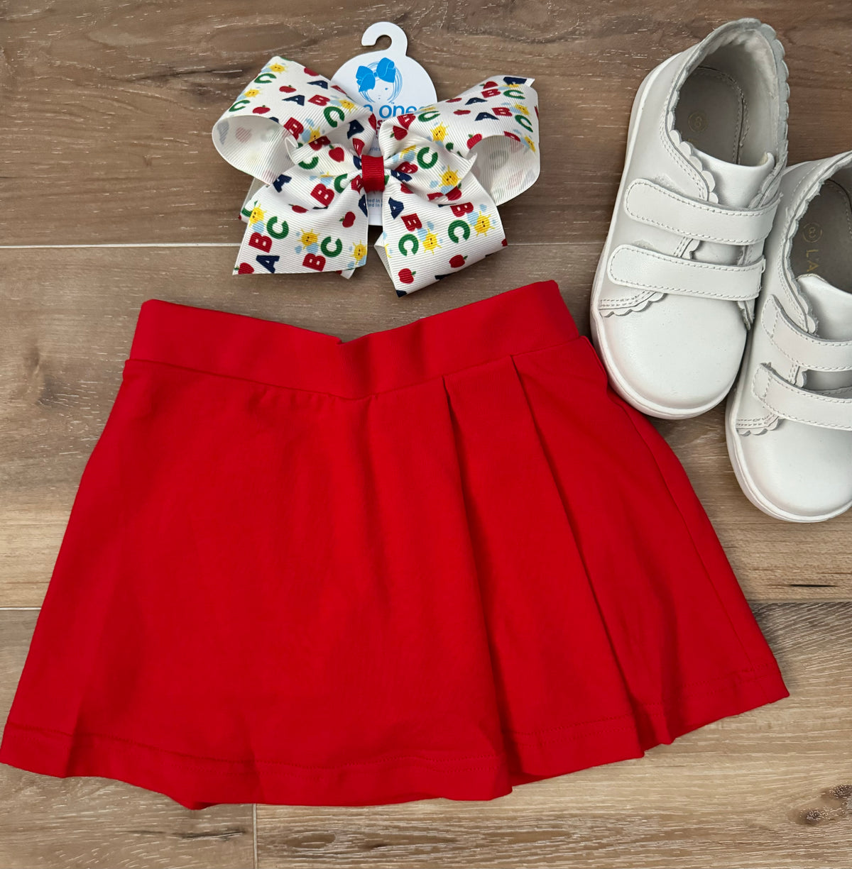 RTS : 3 Pleated Red Skort