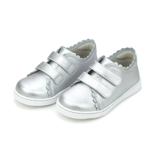 L'AMOUR- Caroline Scalloped Sneaker - Almond