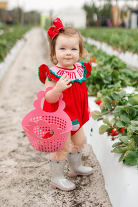 Berry Cute: Girls Bubble