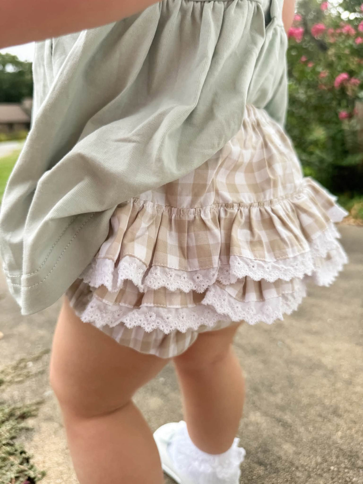 Classy Pumpkins: Girls Bloomer Set