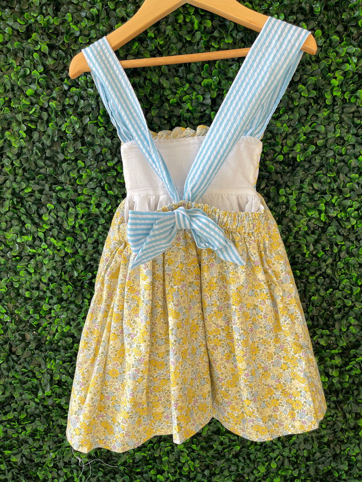 RTS: PO14: Floral Smocked Dress