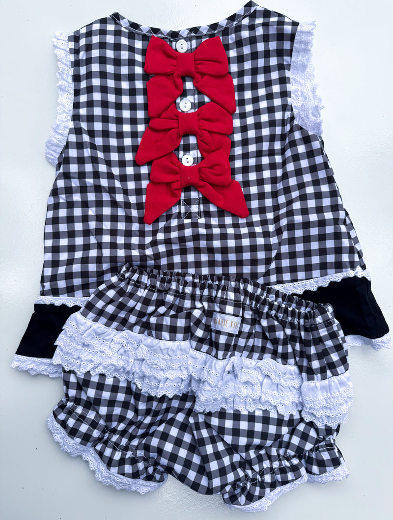 Classic Paws: Girls Bloomer Set