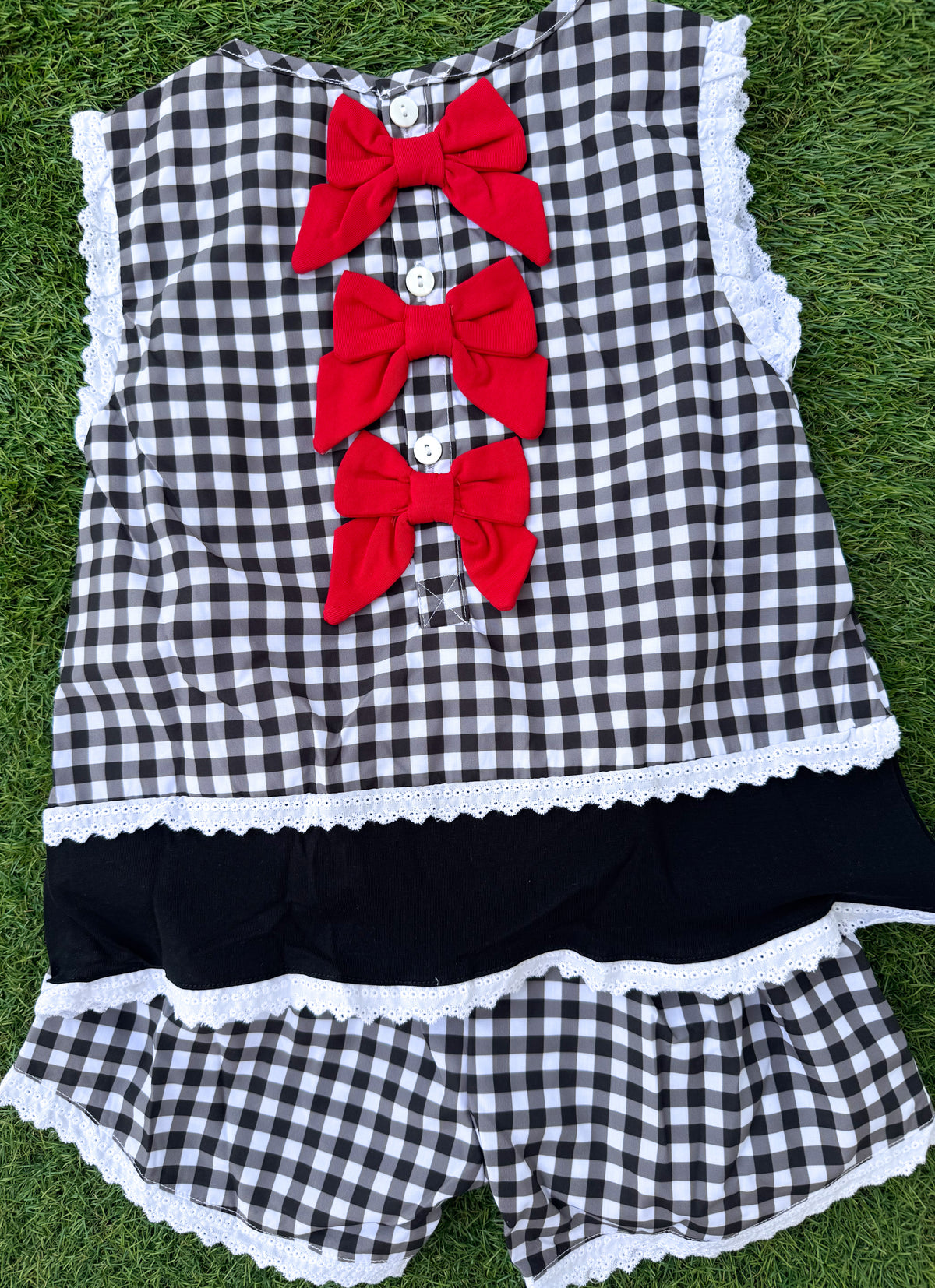 Classic Paws: Girls Short Set