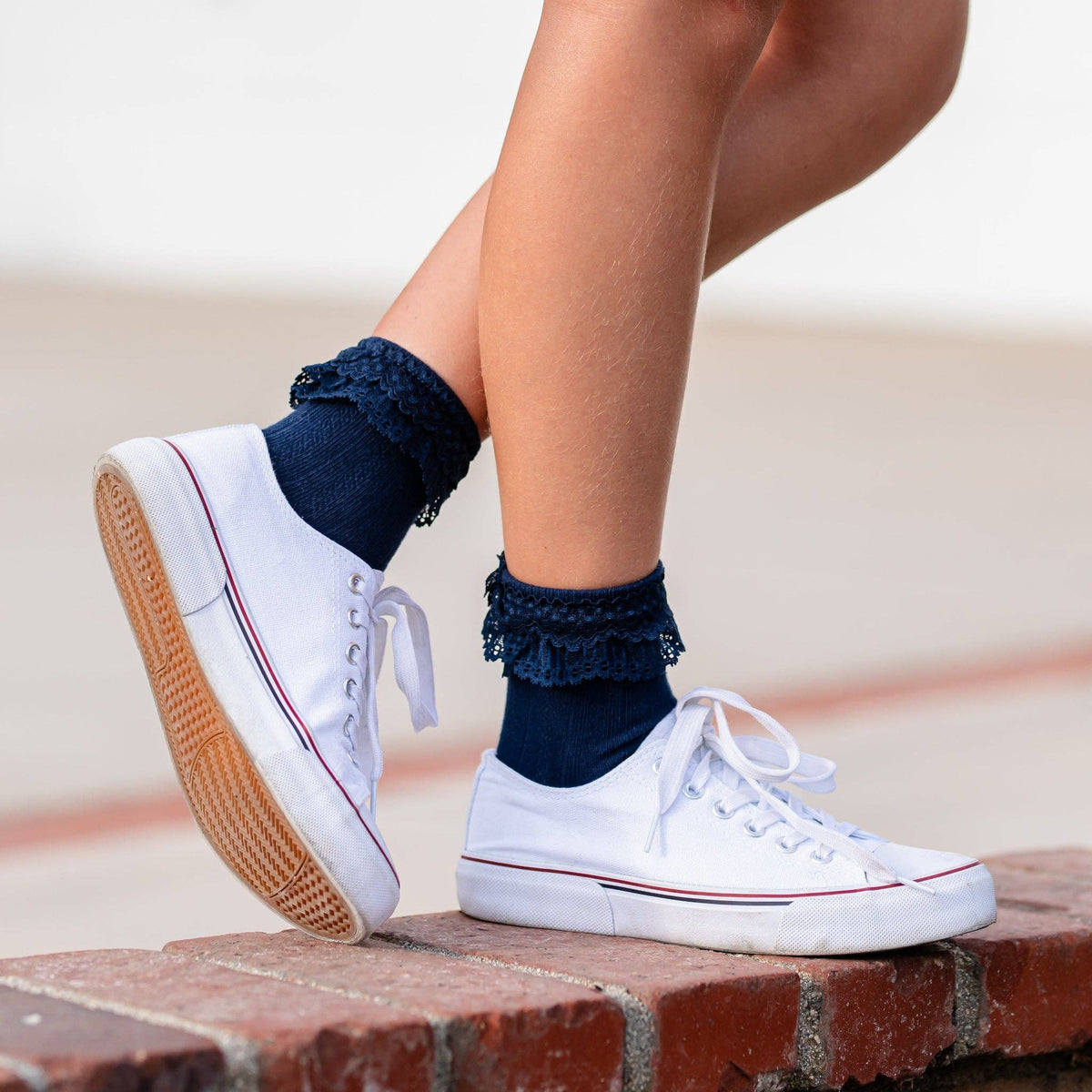 Little Stocking Co. - Lace Bobby Socks - Navy